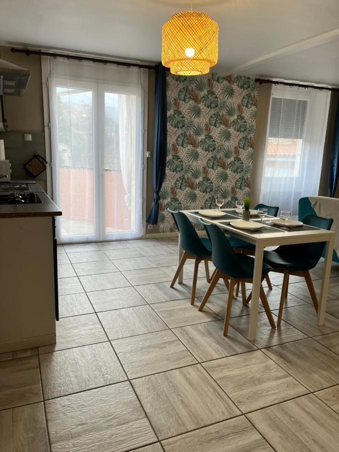 Le Cosy En Coeur De Ville Prades  Eksteriør bilde